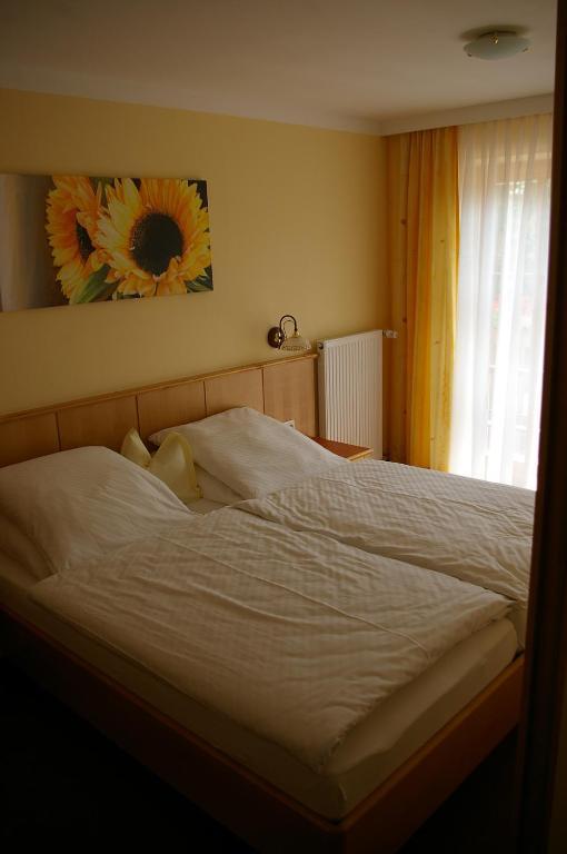 Pension Zur Alten Schmiede Zwiesel Habitación foto