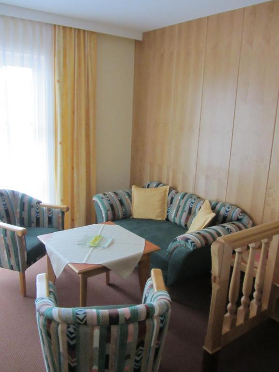 Pension Zur Alten Schmiede Zwiesel Habitación foto