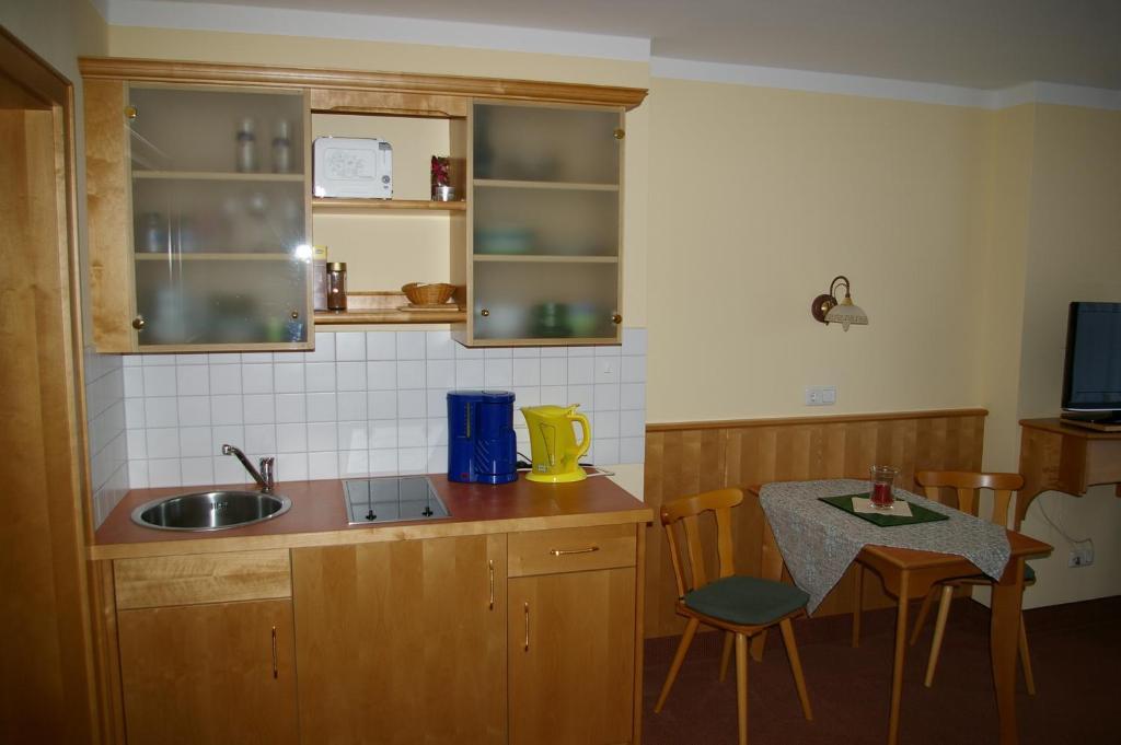 Pension Zur Alten Schmiede Zwiesel Habitación foto